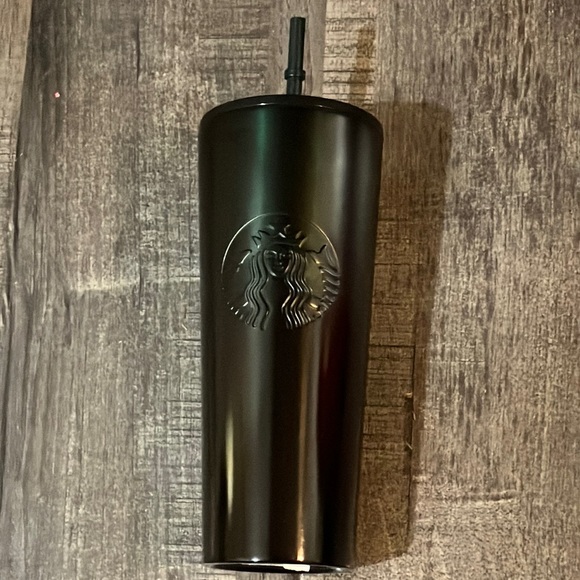 New 2020 STARBUCKS Green/Black Ombré Stainless Steel 24oz. Tumbler
